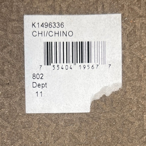 DKNY Logo Thong Sandals Womens Size 11 Nude Patent Slip On Flat Summer - Picture 10 of 11